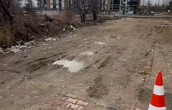 Afyon'da Vatandaş İsyanı: 8 Kez Gittim, Muhatap Bulamadım!