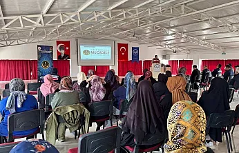 Afyon'da Vatandaşlara Özel Eğitim: Sosyal Medyada Bu Hataları Yapmayın!