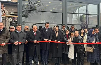 Afyon'da Vilayet Aile Bahçesi Açıldı… İndirimli Menü İle Herkese Hitap Edecek