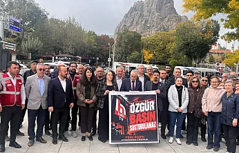Afyon'da YENİ Partililer'den Halk Tv Protestosu