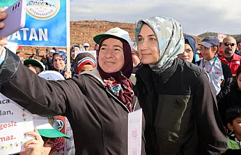 Afyon'da Yeşil Vefa: 198 Bin Fidan Toprakla Buluştu