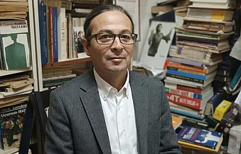 Afyon'dan Üsküdar Sahafları'na Mesaj: Geçmiş Olsun
