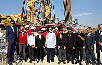 Afyon Ekonomisine 4 Milyarlık Katkı… Türkiye'nin Örnek OTB'si Kuruluyor