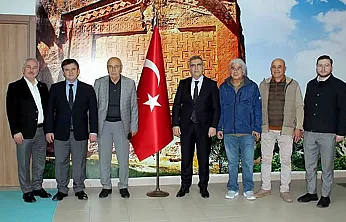 Afyon Heyeti Eskişehir Defterdarı Müsevitoğlu'nu Ziyaret Etti