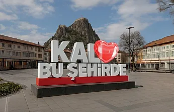 Afyon İçin Kalplere Dokunan Slogan: Kal Bu Şehirde