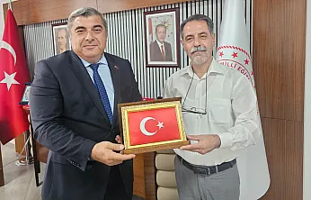 Afyon Milli Eğitiminde Duygusal Veda! Yılların İsmi Şehre Veda Etti