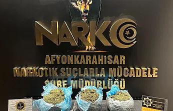 Afyon Polisi 4 Kiloya Yakın Uyuşturucu Ele Geçirdi