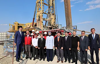 Afyon Tarımda Adından Söz Ettirecek… Taytak Ve Olgun'dan Vali Yiğitbaşı'na Teşekkür