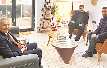 Afyon'un 3 Siyaset Adamı Nerede Buluştu?