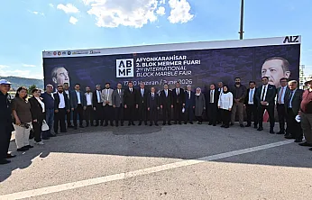 Afyon'un Eniştesi Afyon'da Esnafla Bir Araya Geldi