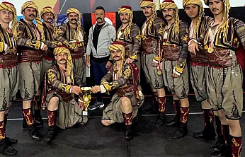 Afyon'un Halk Oyunları Ekipleri Türkiye Şampiyonası Biletini Aldı