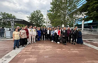 Afyon'un Kadınanaları, Gazi Meclis'te