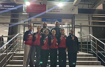 Afyon'un Karatecileri 12 Madalya İle Döndü