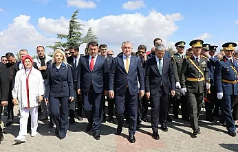 Afyon ve Kütahya Büyük Zafer'in 104. Yılını Kutladı