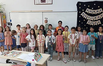 Afyonkarahisar'da 143 Bin Öğrenci Yaz Tatiline Girdi