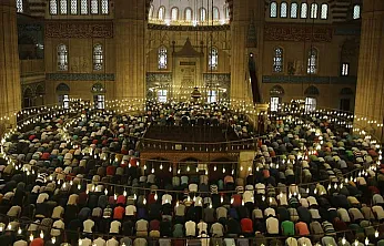 Afyonkarahisar'da Bayram Namazı Saat Kaçta Kılınacak?