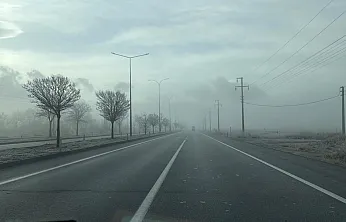 Afyonkarahisar'da Sis Etkili Oldu