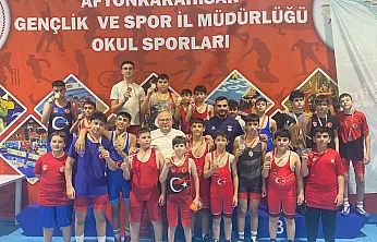 Afyonkarahisar'da Yıldızlar Güreş Müsabakaları Tamamlandı