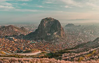 Afyonkarahisar'daki Dev Arsalar Satılıyor