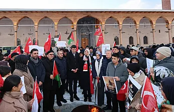 Afyonlular Gazze İçin 30 Otobüsle İstanbul'da