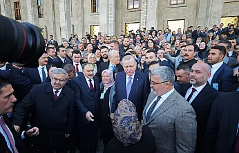 AK Parti Heyeti Reis'le Yan Yana