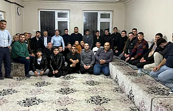 AK Partili Gençler Sahanın Nabzını Tutuyor