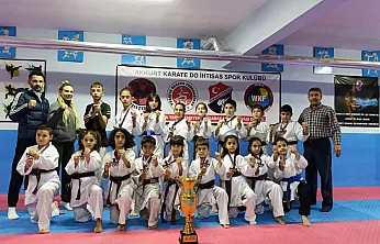 Akkurt Spor Kulübünden Rekor Madalya