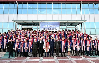 AKÜ'de Rekor Tören! 862 Akademik Yükseltme, 5 Yıllık Tam Akreditasyon ve Uluslararası Başarılar