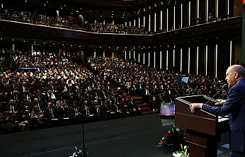 AKÜ'den Beştepe Çıkarması!