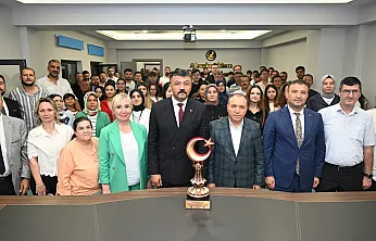 AKÜ Rektörü Tehlikeyi Gözler Önüne Serdi!