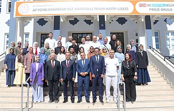 Altınkaynak Sahaya İndi! Yeni Eğitim Yılı İçin Öğretmenlerle Buluştu