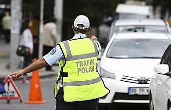 Araçlarda Bulundurulması Gereken Aletlerle İlgili Bakanlık Açıklama Yaptı