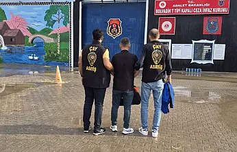 Aranıyordu, Yakalandı