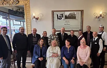 Atatürk'ün Hatırasıyla Yaşayan Lokantada Şairler Buluştu