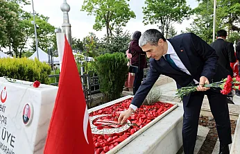 Aziz Şehitlerimize Bayram Öncesi Ziyaret