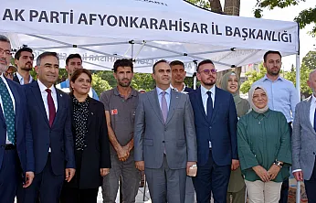 Bakan Kacır, AK Parti'ye Üye Kaydı Yaptı