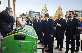 Bakan Tunç Afyon'da Cenaze Namazına Katıldı