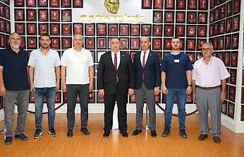 Başkan Mısırlıoğlu: Tandoğan'da Bayrak Mitingine Hemşehrilerimizi Bekliyoruz