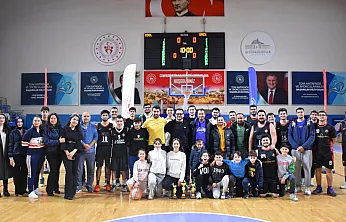 Basketbol 'da Yeni Nesil Takımı Turnuva Şampiyonu