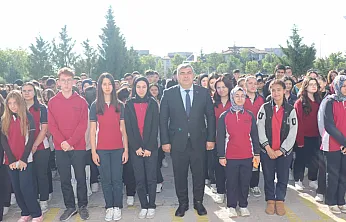 Bayram Sonrası Okullarda İlk Buluşma