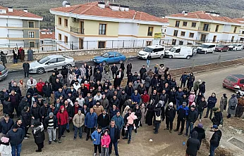 Boyalar Kabardı, Parkeler Şişti, Sular Kesik!