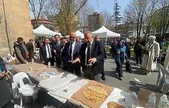 'Bu Çarşıda Bir Yuvanın Temeline Tuğla Konuluyor'