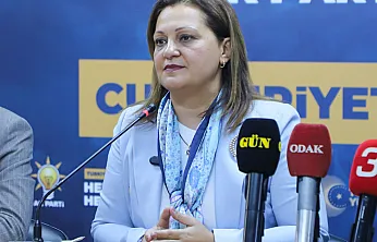 Burcu Köksal'dan AK Partililere Net Mesaj: Erdoğan'ı Yeniden Seçtirmek İçin…