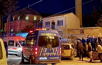 Cami cemaatine Bıçakla Saldırdı, 2 Kişi Öldü
