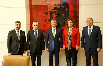 CHP'de Kurultay Öncesi Kritik Görüşme