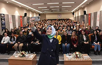 Devlet Ana, Geleceğin Vali Ve Kaymakamlarıyla Buluştu