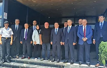 Devlet Protokolü Salim Usta Lokantası Çevre Yolu Şubesi'nde Buluştu
