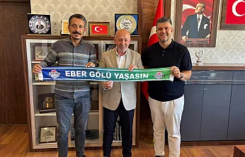 Eber Gölü'nü Kurtaracak İki Proje Masada!
