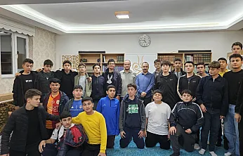 Emirdağ Fen Lisesi Öğrencileri Diyanet Gençlik Merkezi'nde Buluştu