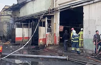 Fabrika Patlamasında 10 Yaralı